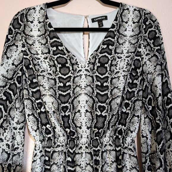 Express Women's Chiffon Snakeskin Print Balloon Sleeve Mini Dress Size XSmall - Picture 3 of 10